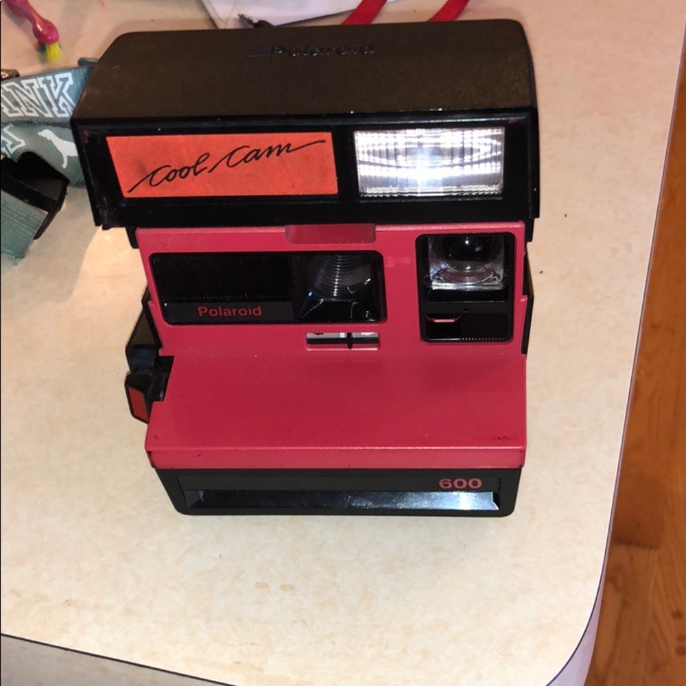 Polaroid Cool Camera 600 🎥 Red/black